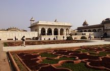 Same Day Taj Mahal and Agra Fort tour from New Delhi 