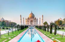 Sunrise Taj Mahal Tour from Delhi With Breakfast And Lunch