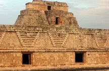 Uxmal and Kabah Ruins Tour with Chocolate History 
