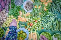 Phnom Penh Morning Market & Food Tour by Tuktuk - Includes All Food & Drinks!