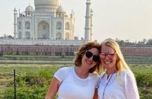 Round Trip Delhi to Taj Mahal by Private Air Con Car