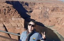 Antelope Canyon and Horseshoe Bend Daily Tour from Flagstaff