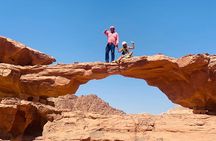 4 Hour Jeep Tour (morning or sunset) - Wadi Rum Desert Highlights