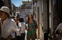 Private Recoleta + Retiro Tour - Includes visit to unique Recoleta Cemetery