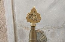 Topkapi Palace with Harem Walking Tour with Guide