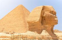 Discover Giza: Pyramids, Sphinx Tour with Lunch & Camel Adventure