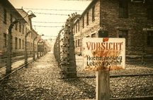 Small Group Auschwitz Tour from Lodz with Lunch