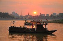 4 Days Private Guide Tour Phnom Penh to Siem Reap included domestic flight