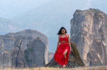 Private Meteora Photo Shoot with a Professional Photographer