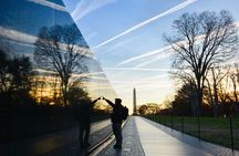 DC Monuments by Moonlight: Small Group Walking Tour 