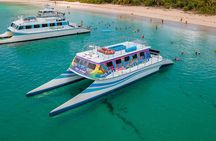 Vieques: Beach and Snorkeling Tour by Catamaran from Fajardo