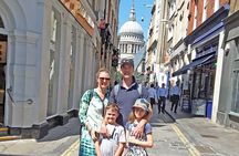 London Highlights Family-Friendly Walking Tour with Top Guide