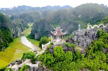 Hoa Lu Tam Coc Mua cave with local village