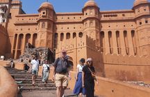 Jaipur Discovery with Guide and driver