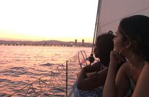 Barcelona Sensational Sunset Tour with Open Bar and Snacks