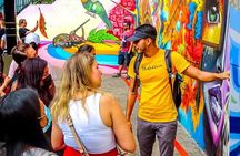 Medellin Exclusive : Tour Communa 13 & Centro & Food