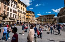 Florence : Private Custom Walking Tour with a Local Guide