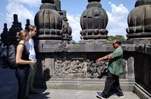 Yogyakarta: Borobudur Sunrise and Prambanan Temple Private Tour