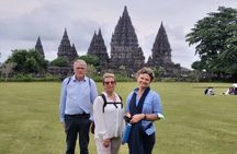Yogyakarta: Borobudur Sunrise and Prambanan Temple Private Tour