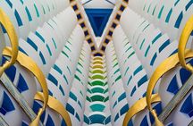 Guided Tour to Burj Al Arab with Optional Snack and Drinks