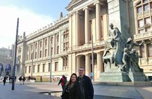 Santiago a tus Pies: City Tour a Unforgettable Pie