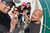Luxury Yacht Cruise and Dine in Dubai