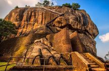 All-inclusive Sigiriya, Dambulla and Wildlife Safari from Colombo