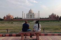 Taj Mahal Day Trip by Car From Delhi