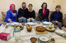 Lunch/Dinner with Moroccan family 