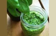 Cinque Terre: Pesto cooking class with sea view in Riomaggiore