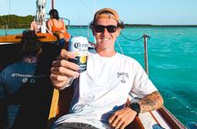 Bacalar: 4hr Private Sailing Tour with Guacamole & Drinks