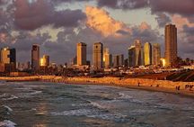 Tel Aviv : Private Walking Tour With A Guide (Private tour)