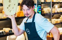Paris Gourmet Food Tour and Louvre Museum Guided Tour in 1 Day