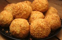 Course of Arancini and Almond Paste in Catania