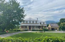 Custom 4 Hour Tour with a Private Driver in Quebec
