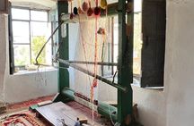 Carpet Weaving Art Lessons & Experience