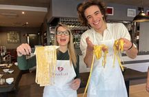 Gelato & Fettuccine making class in Rome