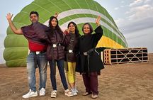 Dubai: Sunrise Hot Air Balloon Tour including Pick n Drop