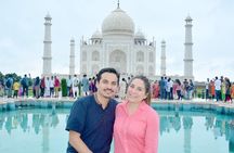 From Delhi : Sunrise Taj Mahal And Agra Fort tour by Car