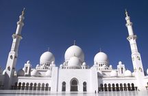 From Dubai: Abu Dhabi Guided City Tour with Lunch