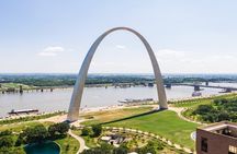 St. Louis Arch and River Cruise Small Group Walking Tour