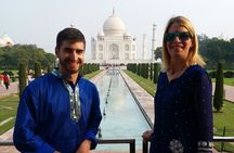 Private Taj Mahal, Agra Fort Tour from Delhi By Car All Inclusive