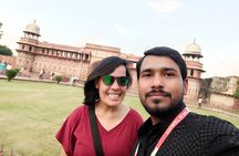Private Skip-the-Line Taj Mahal Day Trip from Jaipur