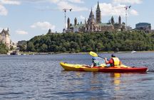 Sunset Kayak Tour in Downtown Ottawa and Gatineau