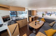 Small Group Santorini Catamaran Cruise with BBQ