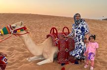 Dubai Heritage Safari: Falcon Show, Vintage Ride, 4-Course Dinner