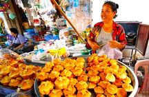 Siem Reap Street Foods Tour by Tuk Tuk with Personal Guide