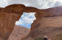 Explore Wadi Rum: Jeep Tour, Bed and Breakfast, and Dinner