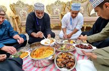 Group Dinner at Omani Home Dining Experience with Transfer