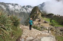 From Cusco: Classic Inca Jungle Trek – 4 Days with Train Return
